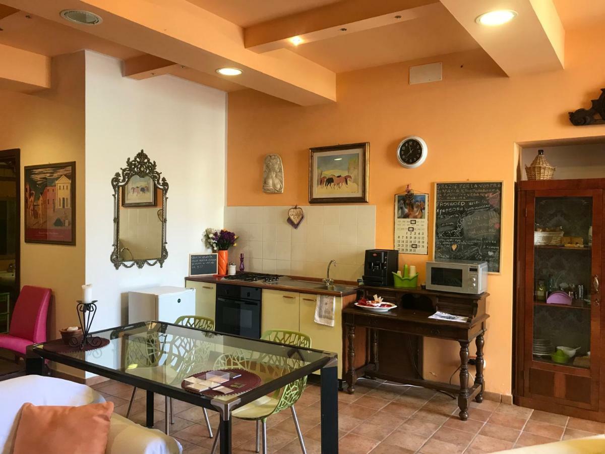 Alloggio Turistico La Stalla 투스카니아 외부 사진